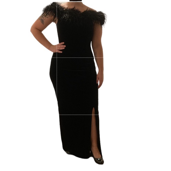 Night Way Collections Dresses & Skirts - NIGHT WAY formal black velvet fitted gown Slit w black feather detail. FLAWLESS